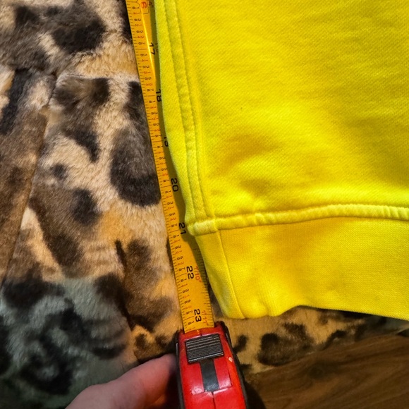 Lululemon Athletica Cropped Yellow Scuba Joggers - Picture 5 of 5